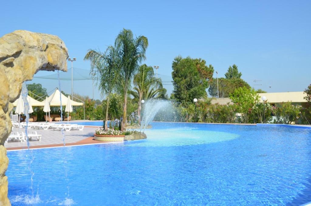 Alessidamo Club Metaponto Hotel Exterior photo